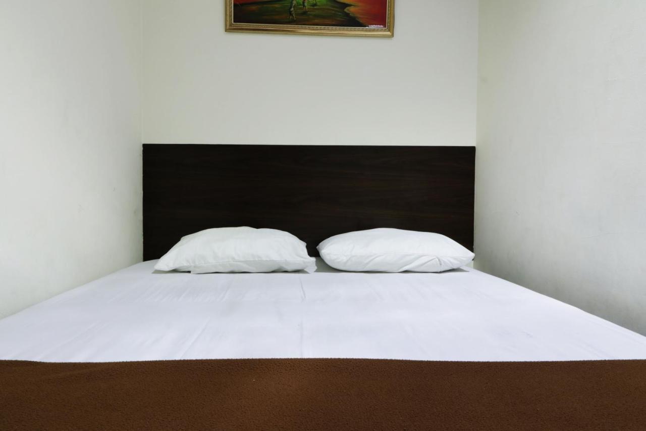 Bantal Guling Pasar Baru Hotel Bandung Bagian luar foto