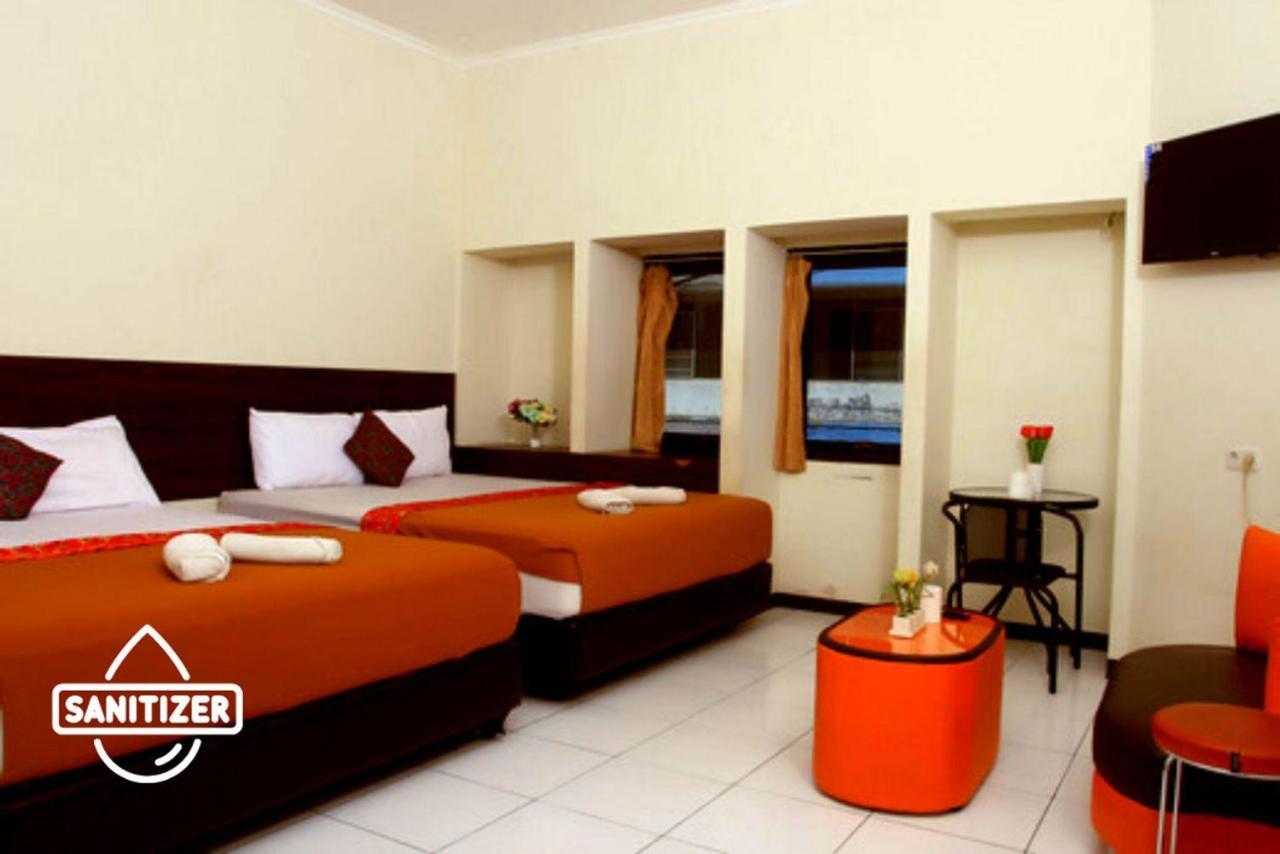 Bantal Guling Pasar Baru Hotel Bandung Bagian luar foto