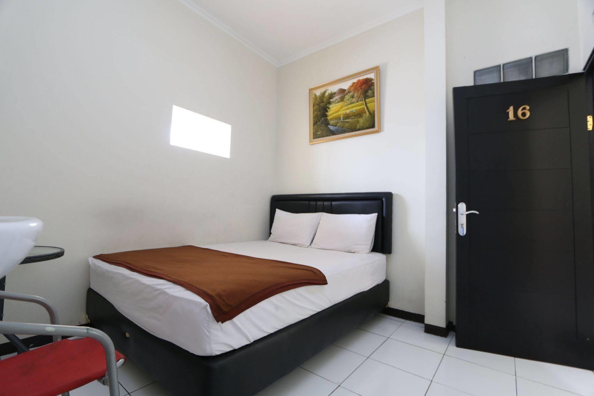 Bantal Guling Pasar Baru Hotel Bandung Bagian luar foto