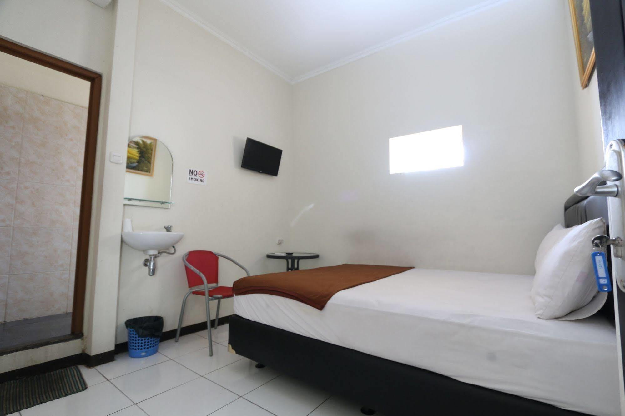 Bantal Guling Pasar Baru Hotel Bandung Bagian luar foto